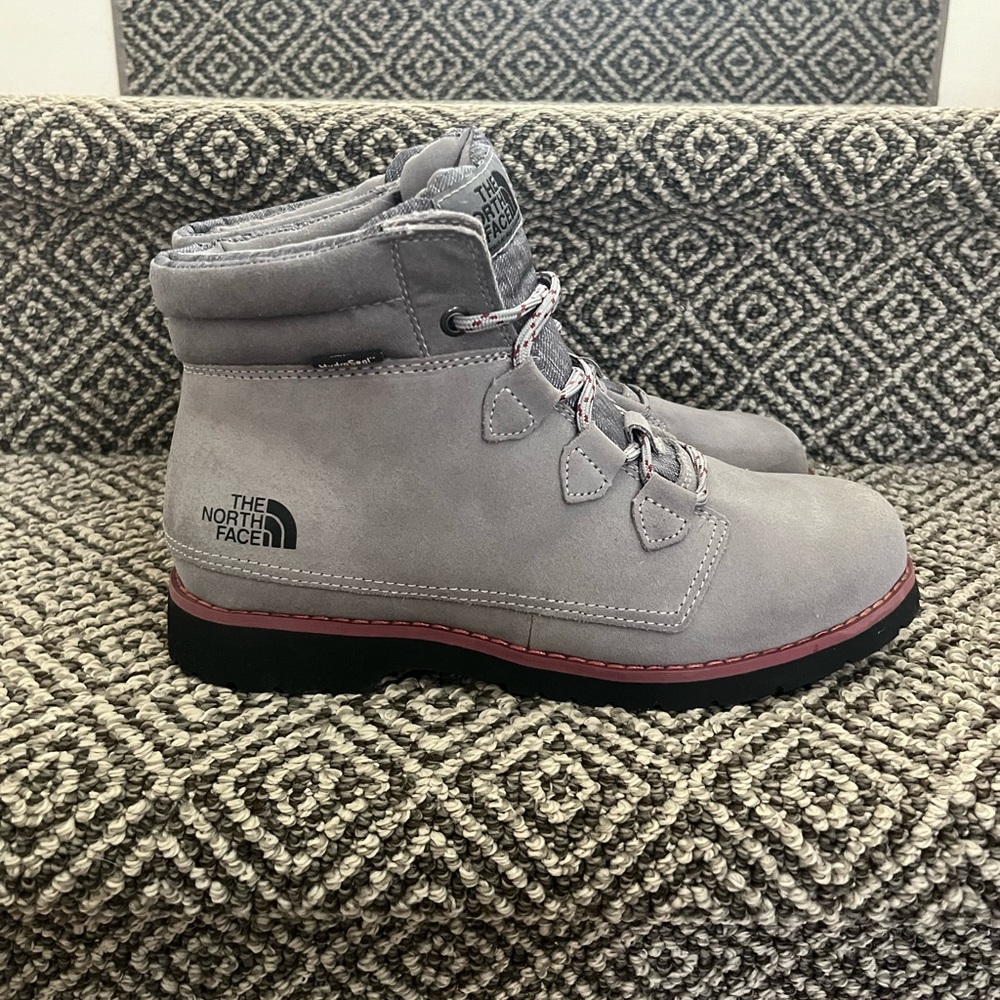 North face boots